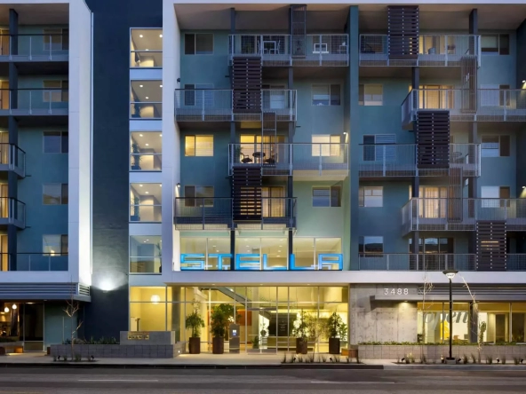 Stella Residence exterior with landscape